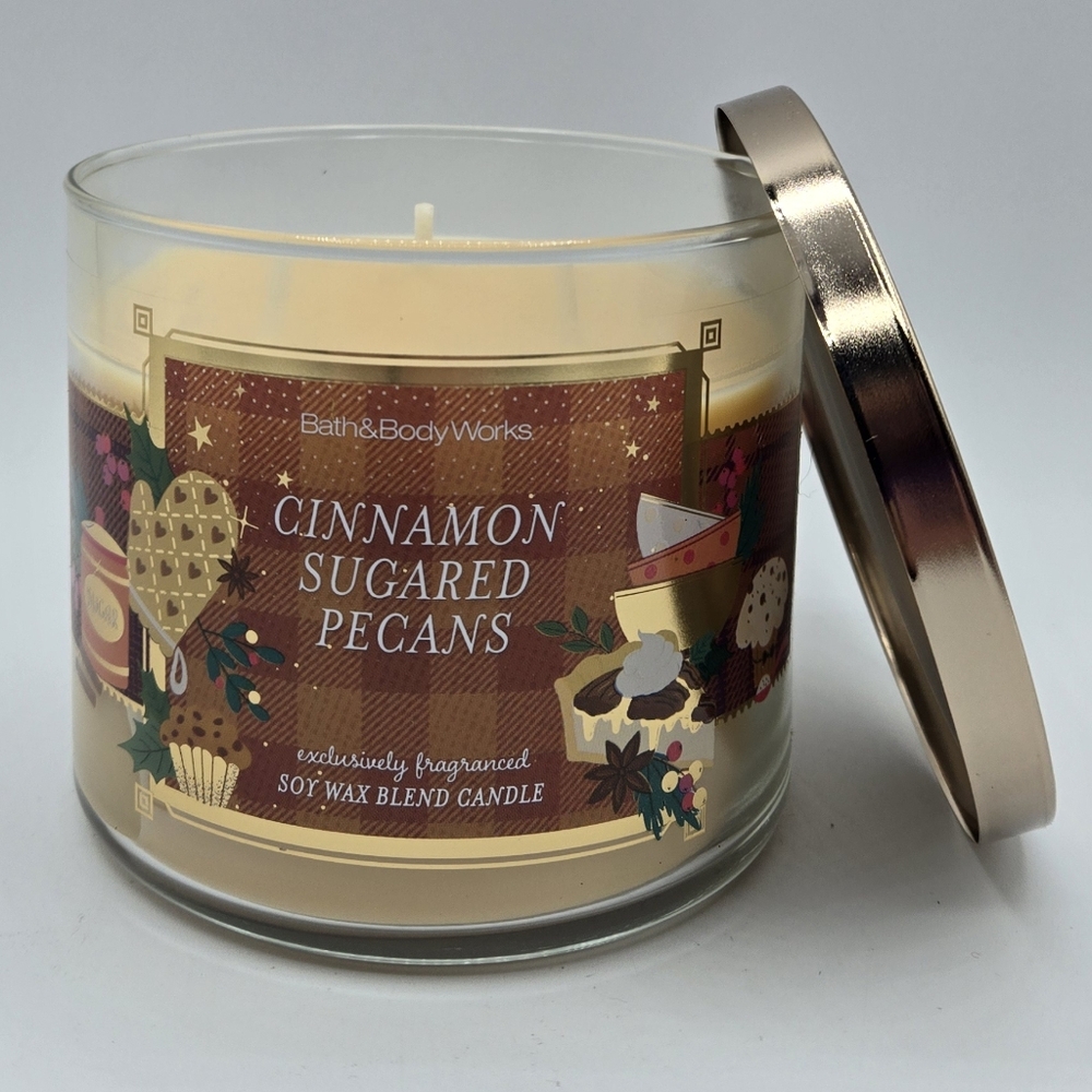 Bath and Body Works Cinnamon Sugared Pecans 3 wick Candle